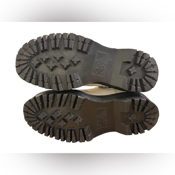 Dr Martens Quad Chelsea Boots Womens US 7 White Leather Chunky Lug Platform 2976 - Picture 9 of 11